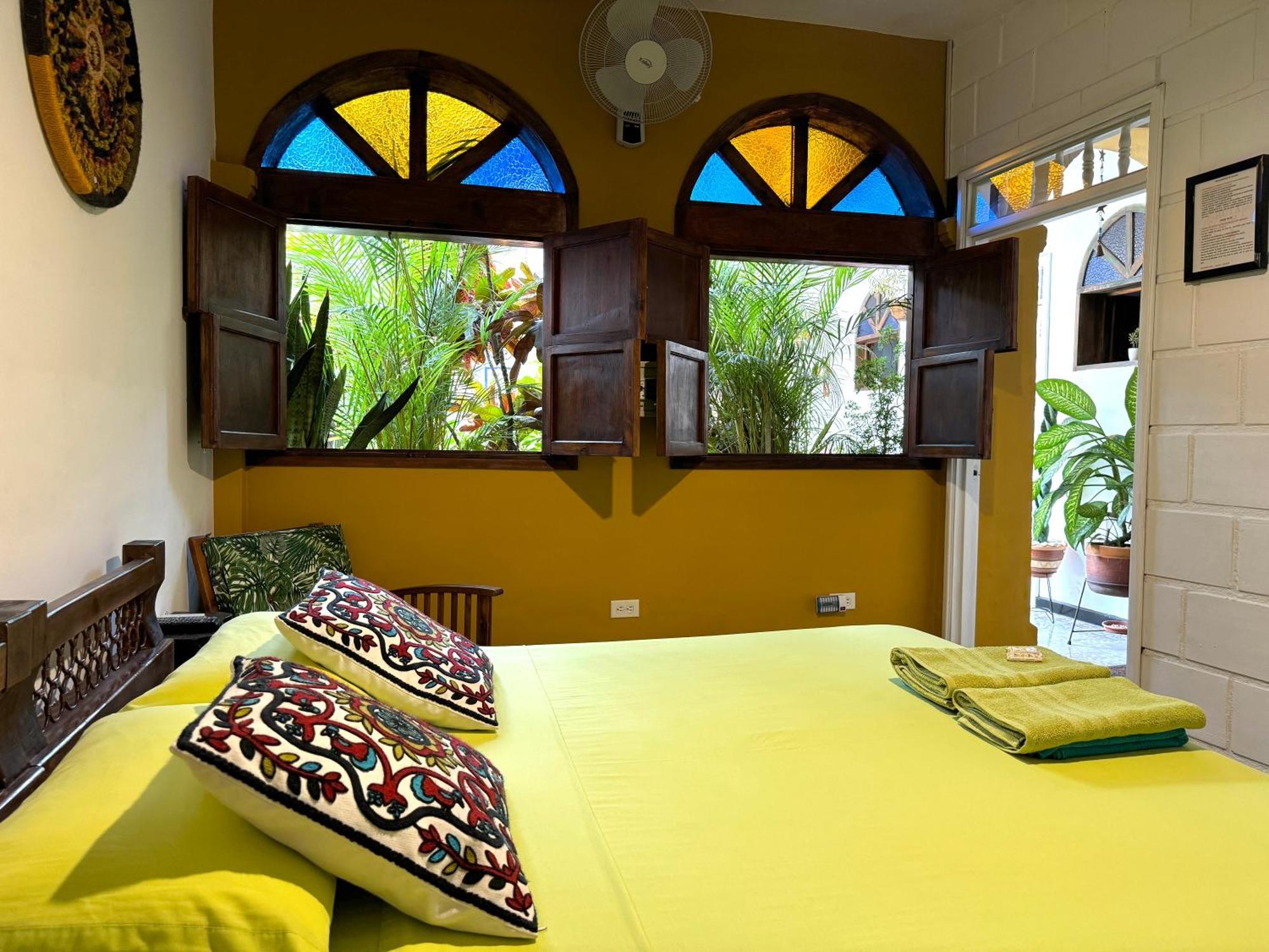 Hotel Casa Ruta Sur à Cali Extérieur photo