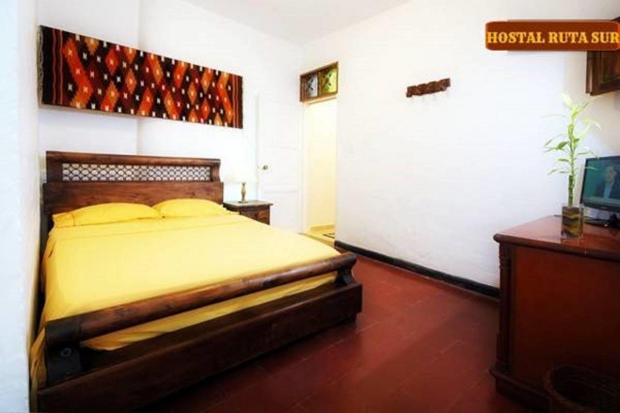 Hotel Casa Ruta Sur à Cali Extérieur photo