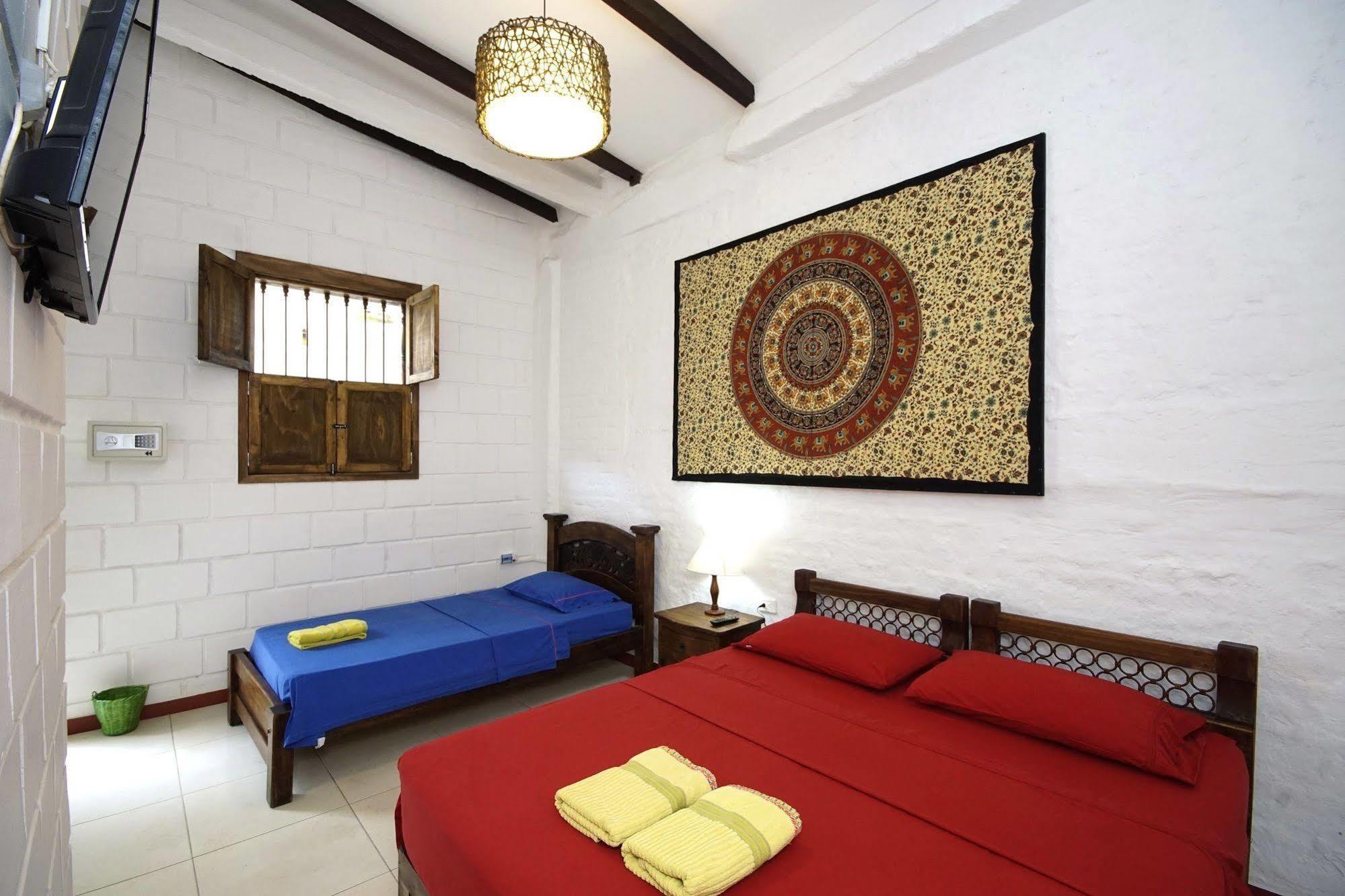 Hotel Casa Ruta Sur à Cali Extérieur photo